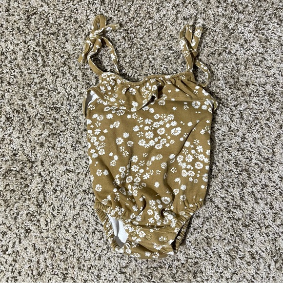 Jamie Kay Other - Jamie Kay Luna Playsuit Daisy Floral Size 1 year Neutral color Clothing